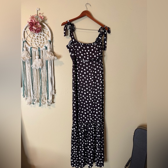 Revolve MAJORELLE Fiammetta Maxi Dress Black White Size Medium - Picture 3 of 4
